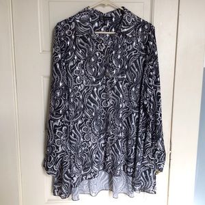 Carre Noir Sheer Black and White Tunic